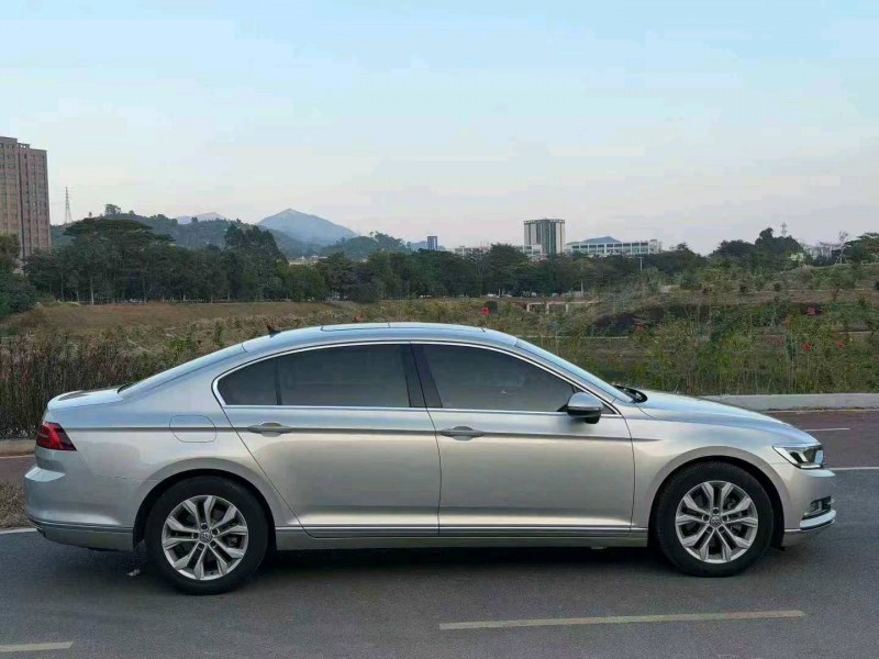 东莞19年大众迈腾9