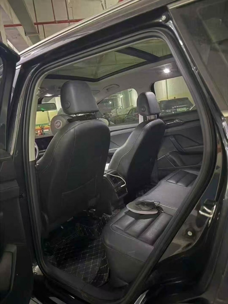 重庆22年大众途岳4