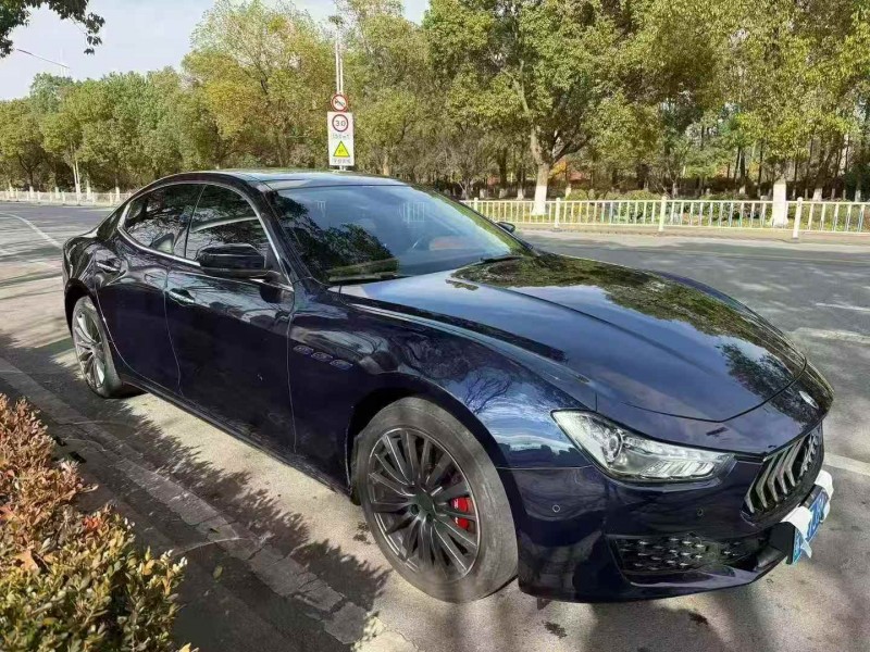 常州21年玛莎拉蒂Ghibli3