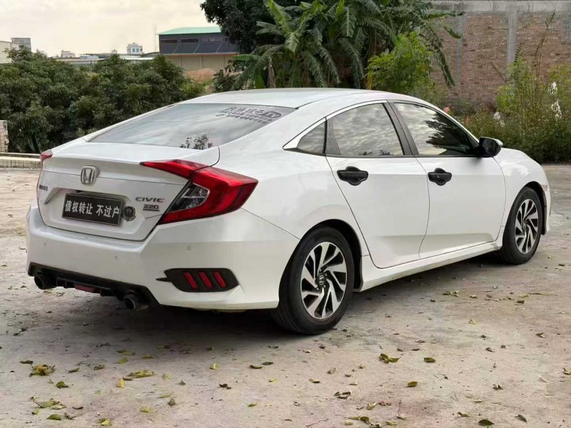 茂名18年本田思域7
