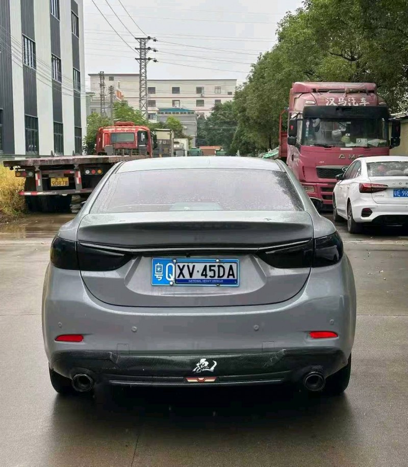 中山17年马自达阿特兹5