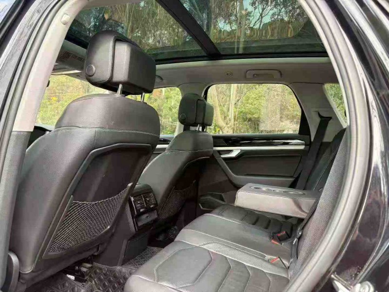 衢州18年大众途锐5