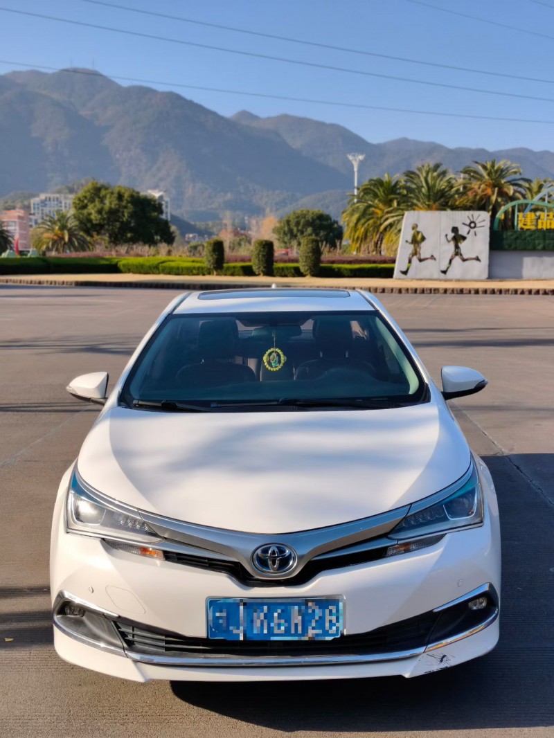 台州17年丰田卡罗拉1