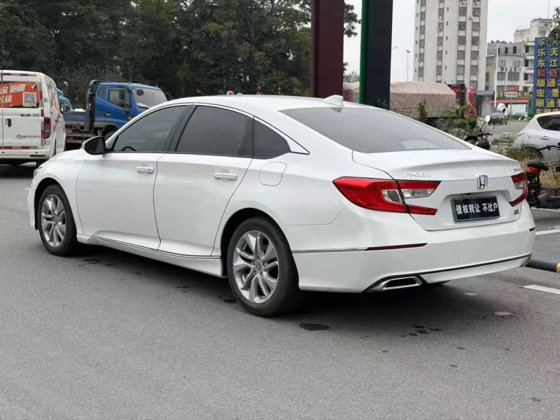 茂名21年本田雅阁7