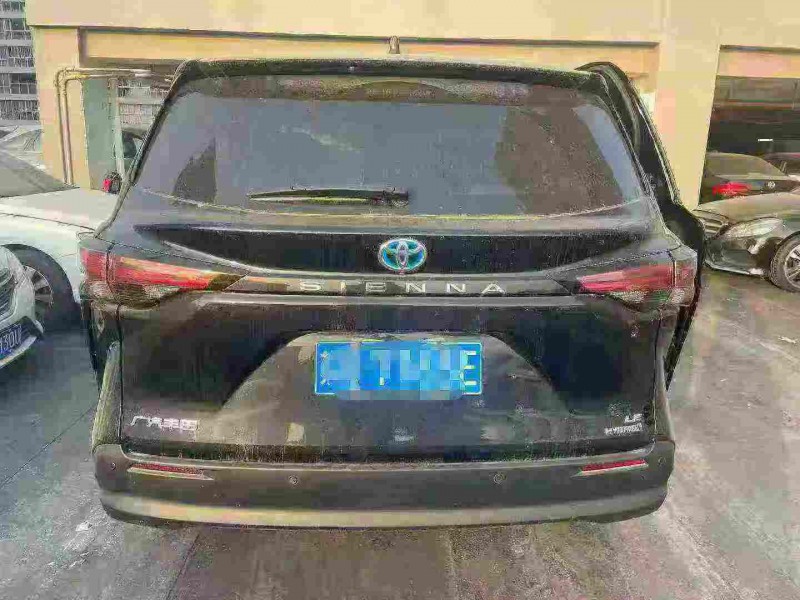 淮安22年丰田塞纳9