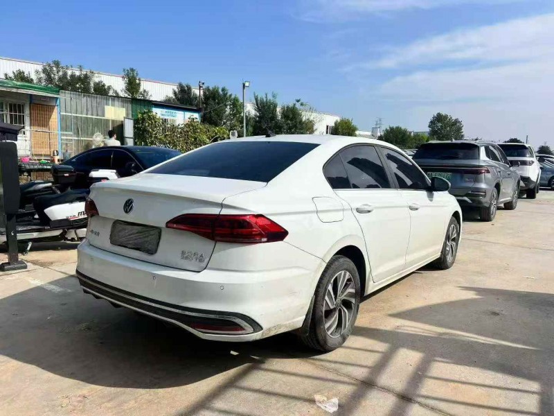 郑州25年大众宝来7