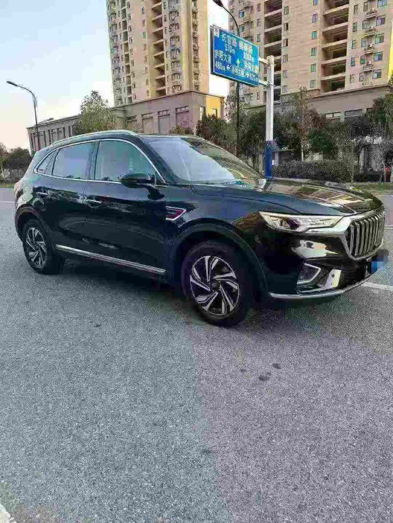 安庆21年红旗HS52