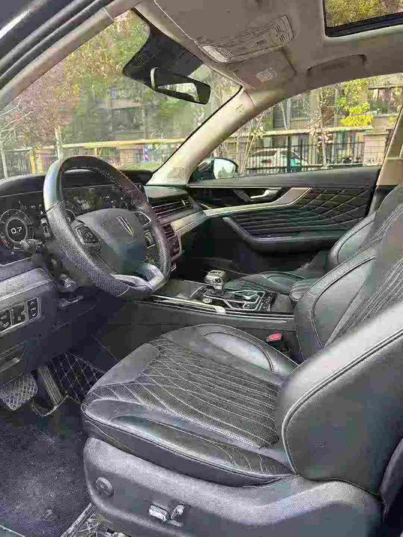 安庆21年红旗HS56