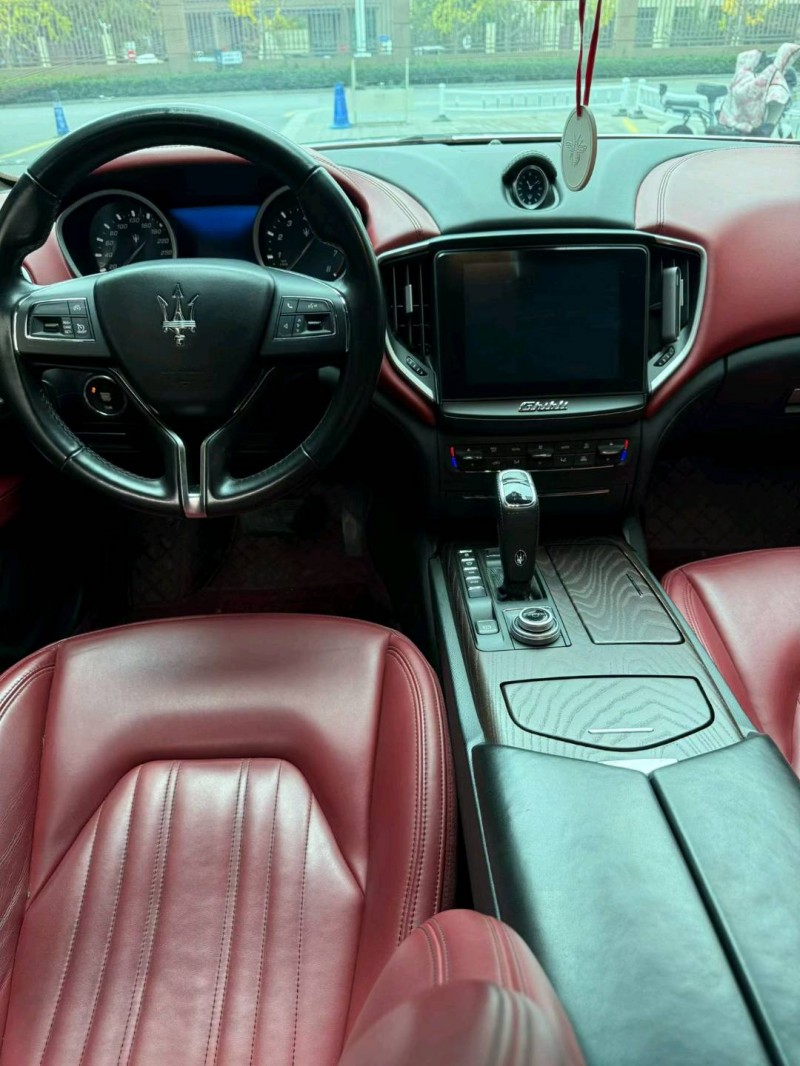 宿迁19年玛莎拉蒂Ghibli7