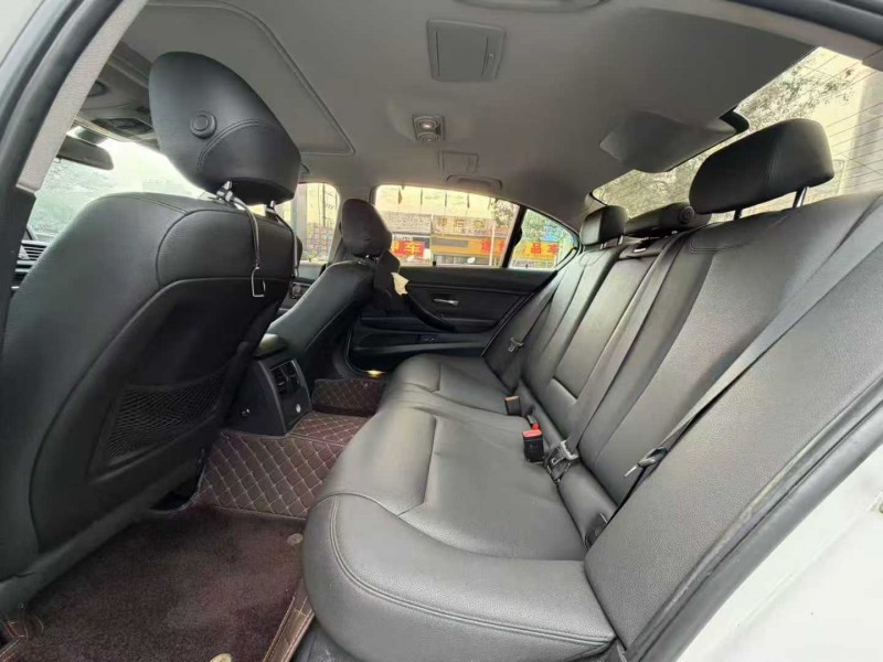 茂名17年宝马3系6