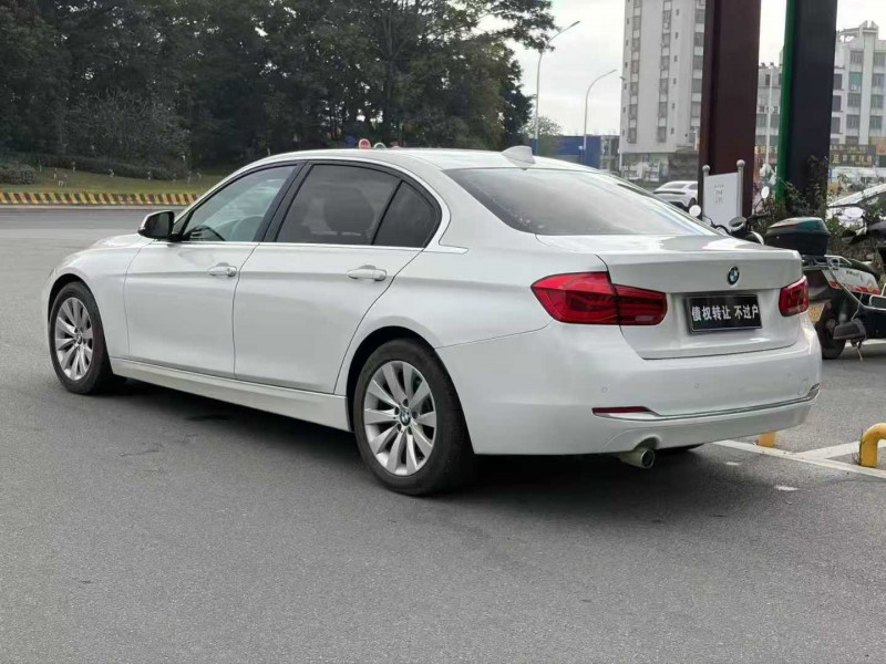 茂名17年宝马3系8