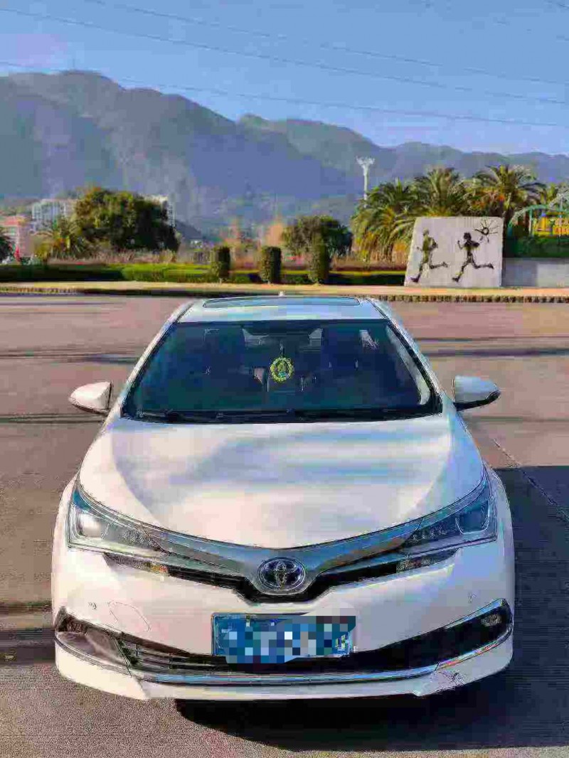 嘉兴17年丰田卡罗拉1