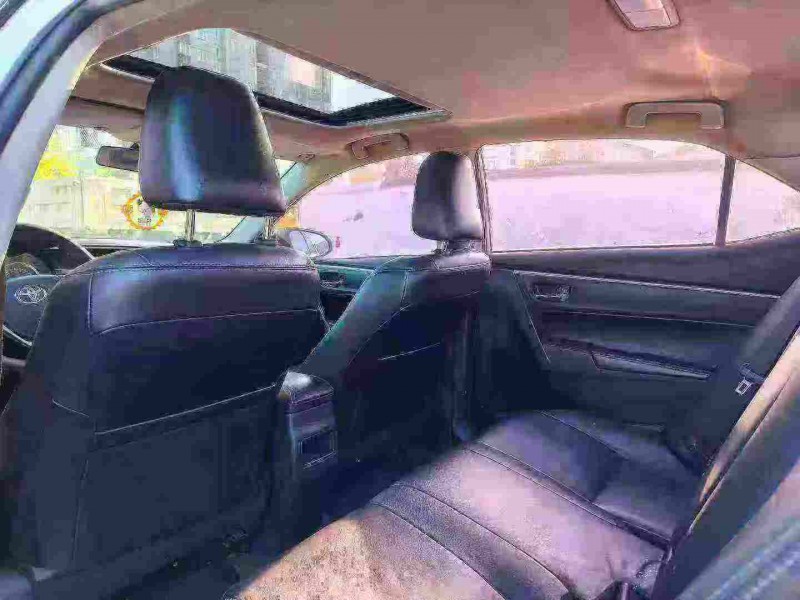 嘉兴17年丰田卡罗拉6