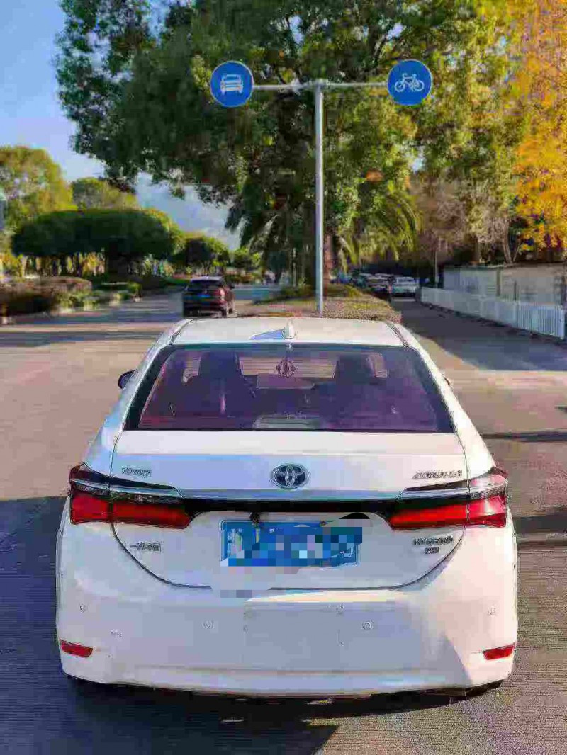 嘉兴17年丰田卡罗拉9