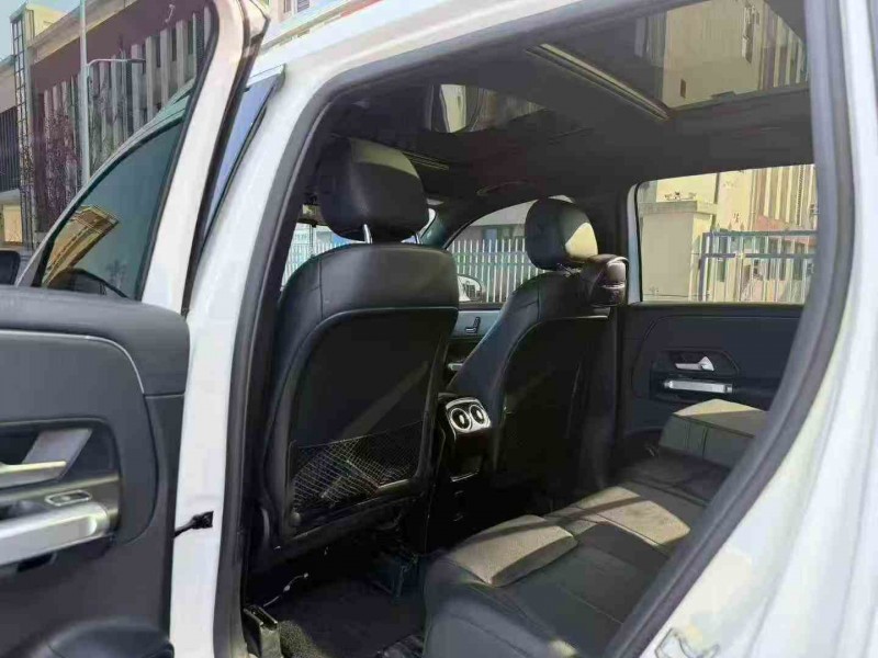 新余23年奔驰GLB7