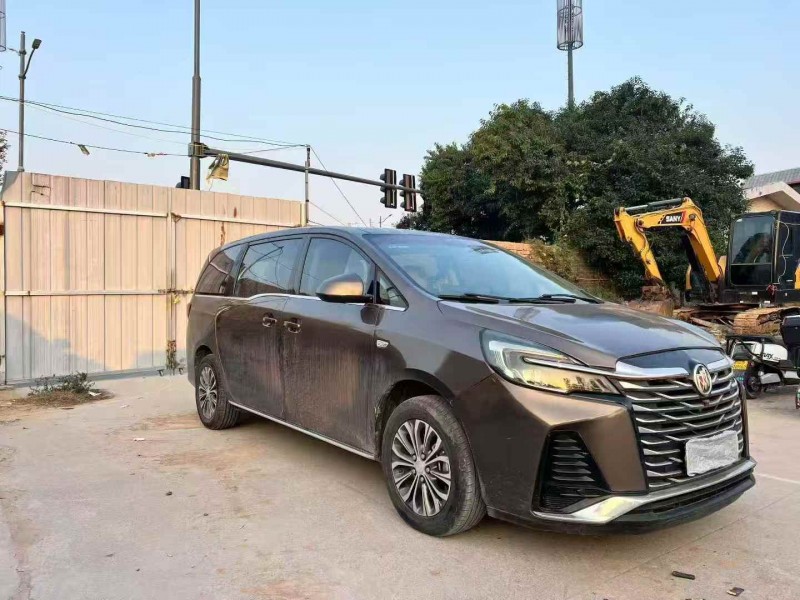 郑州23年别克GL82