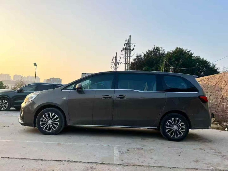 郑州23年别克GL84