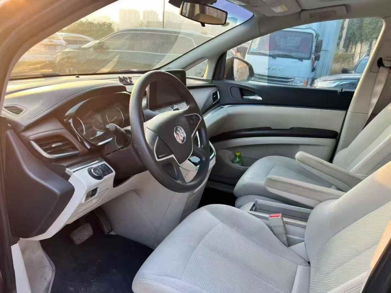 郑州23年别克GL87