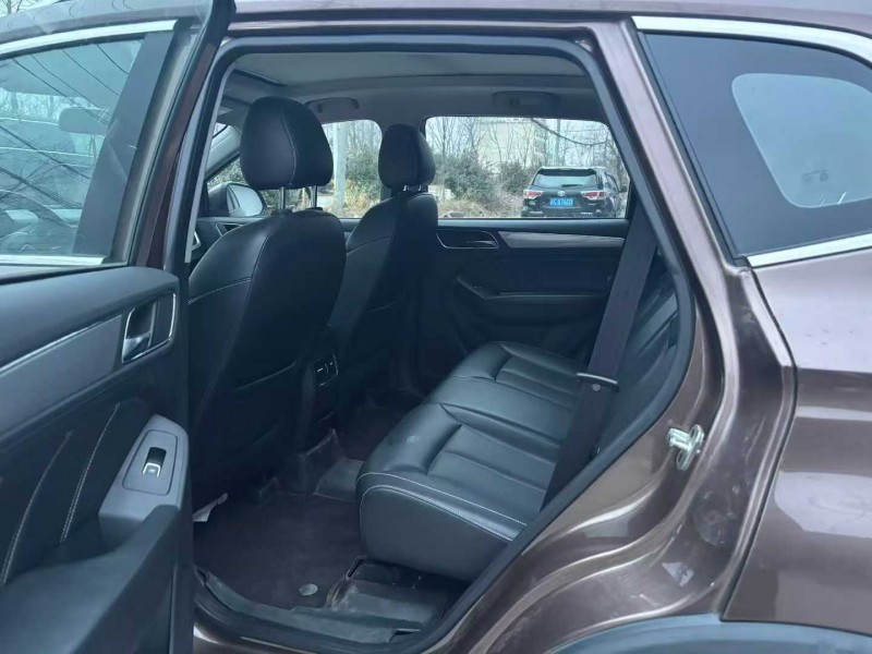 徐州17年荣威RX54