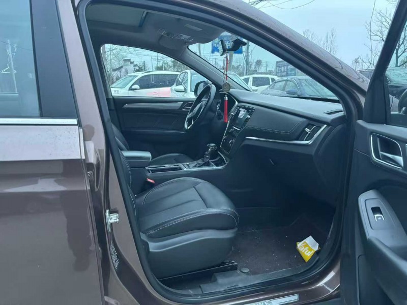 徐州17年荣威RX57