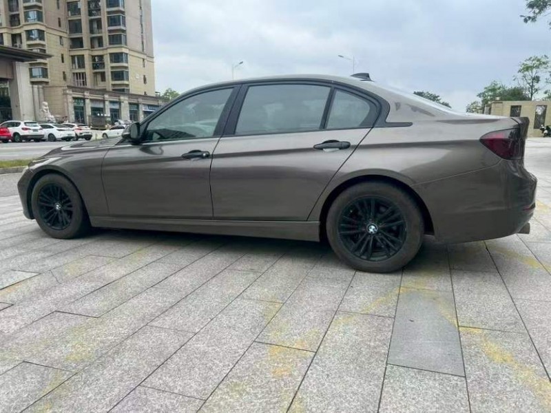 上饶15年宝马3系9