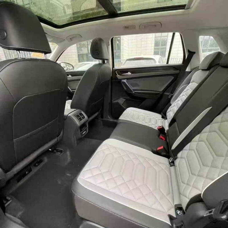 珠海25年大众探岳5