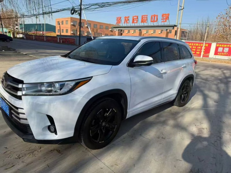 保定19年丰田汉兰达2