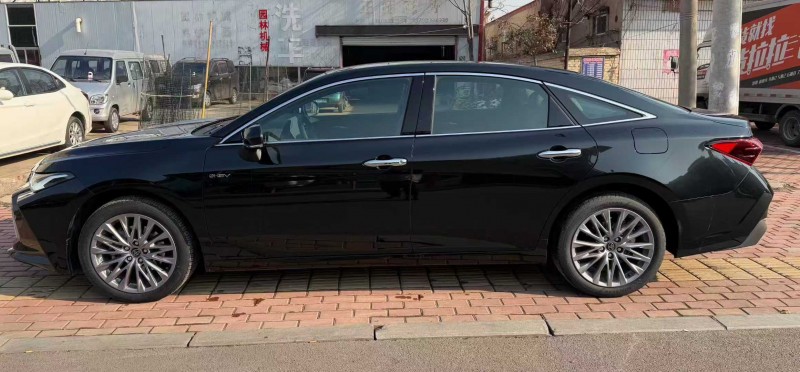 邢台25年丰田亚洲龙2