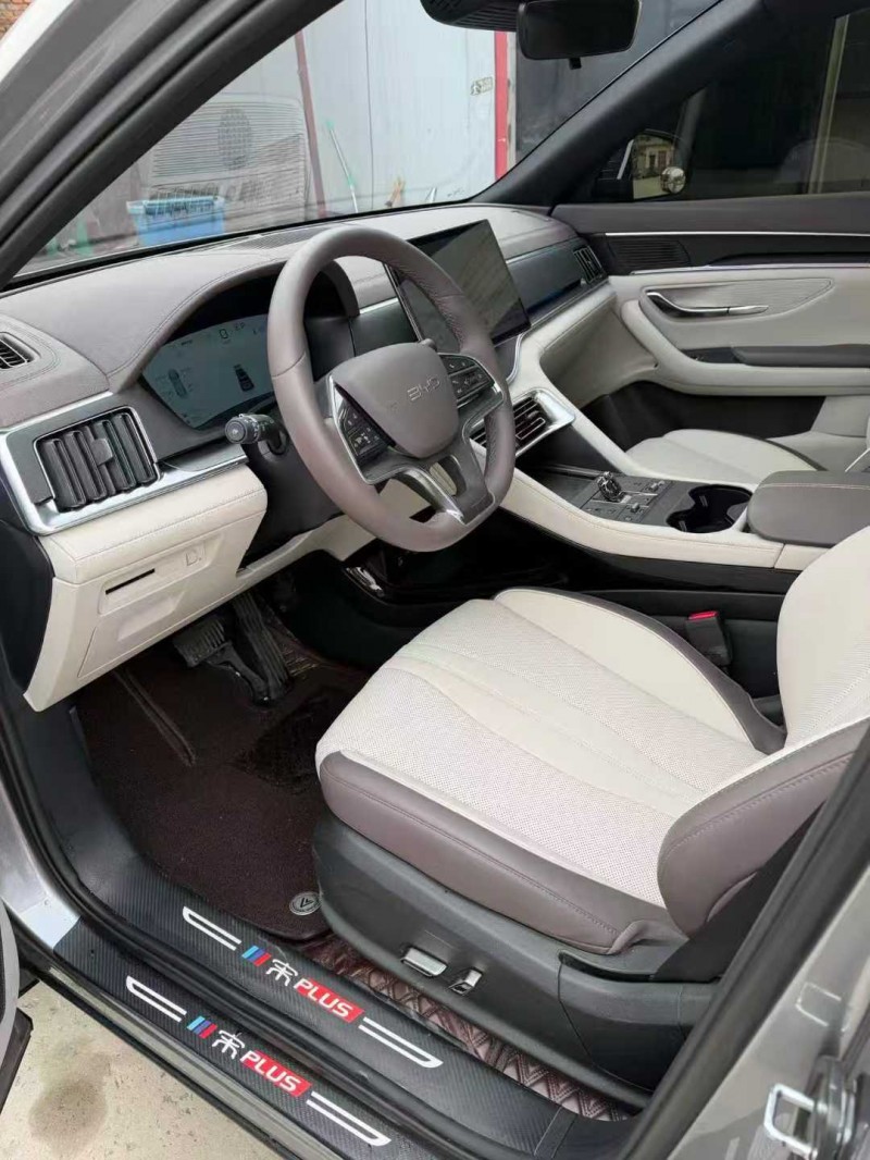 邢台25年比亚迪宋5