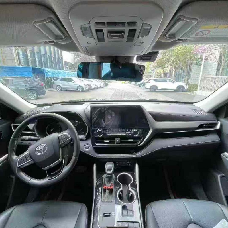 深圳23年丰田汉兰达6