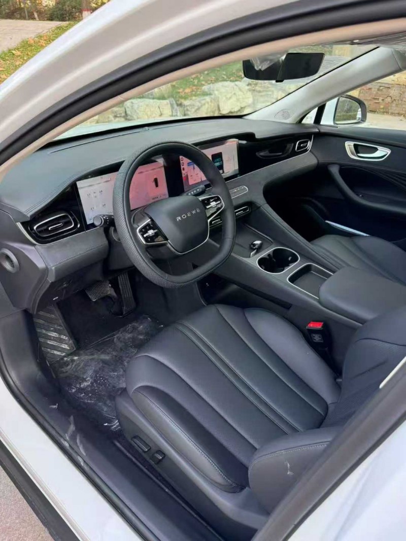 邢台25年荣威D73