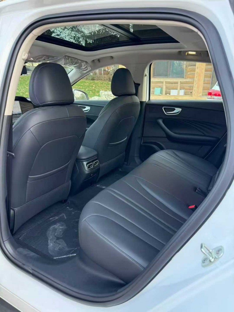 邢台25年荣威D74