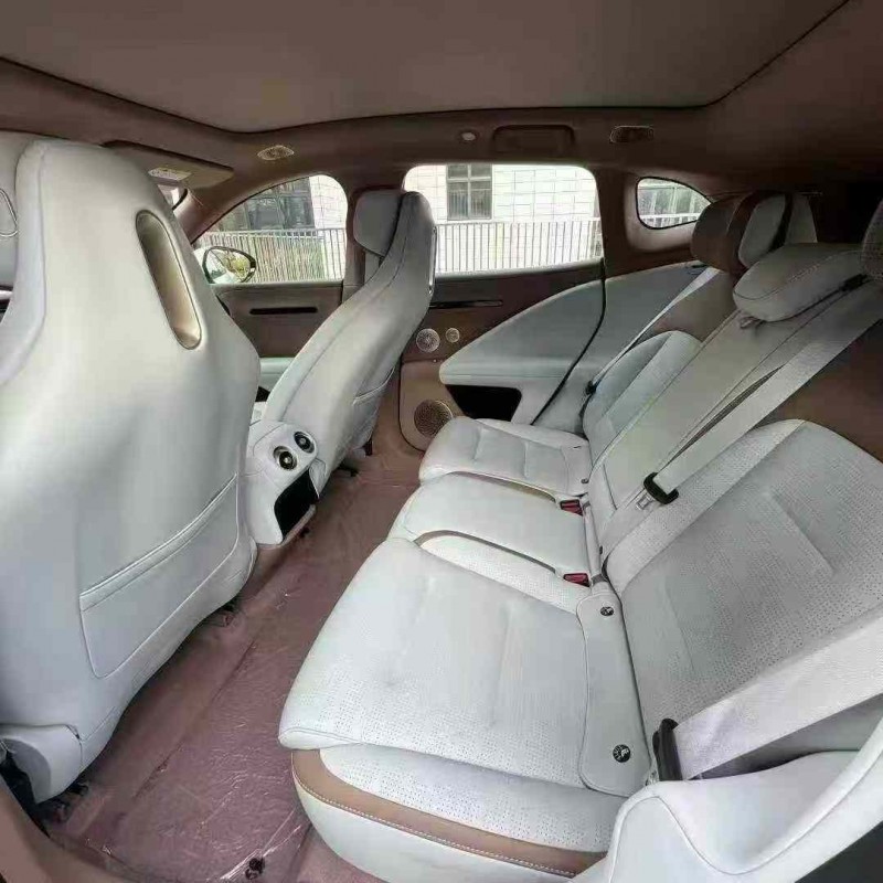 珠海25年阿维塔076