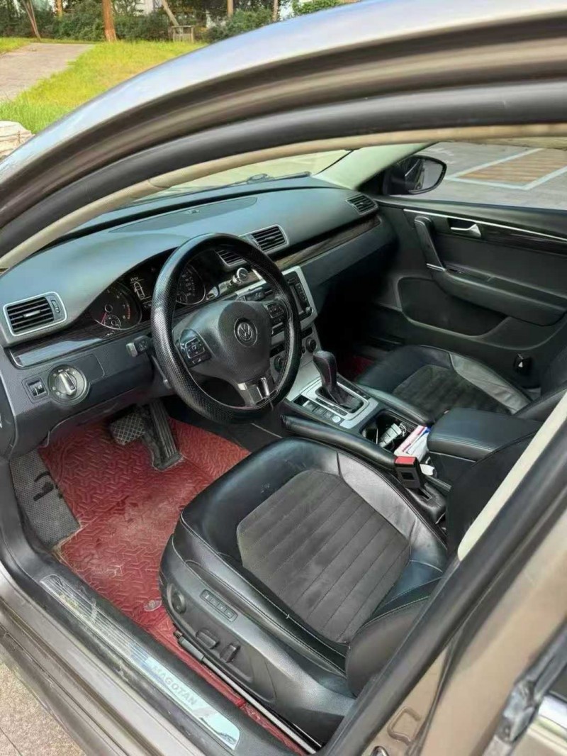 邢台14年大众迈腾4