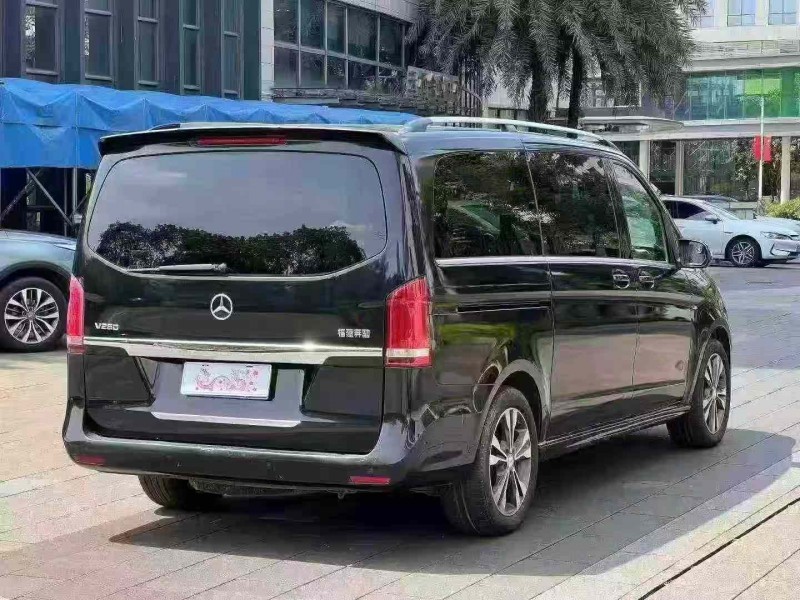 湛江16年奔驰V7