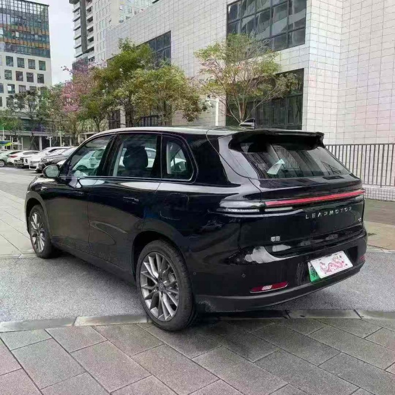 深圳25年零跑汽车C107