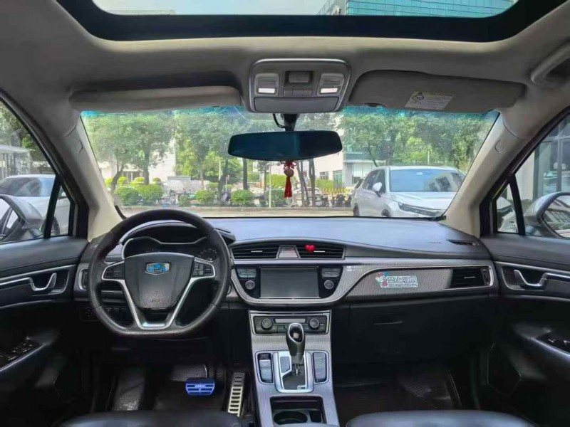 深圳17年吉利帝豪4