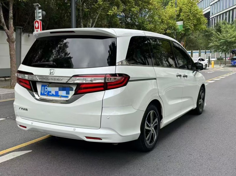 深圳17年本田奥德赛9