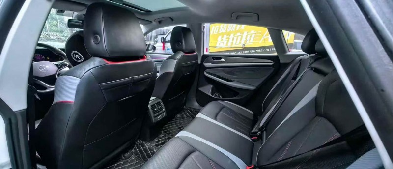 贵阳22年大众凌渡4