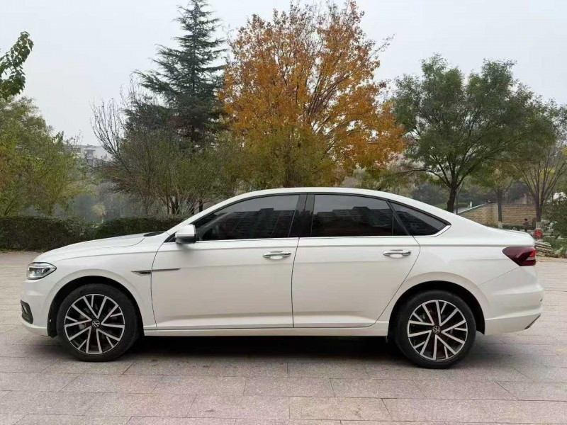 邢台22年大众朗逸2