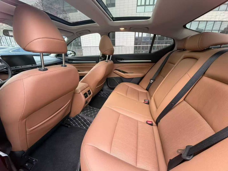 佛山24年日产天籁6