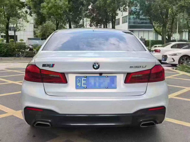 深圳20年宝马5系7