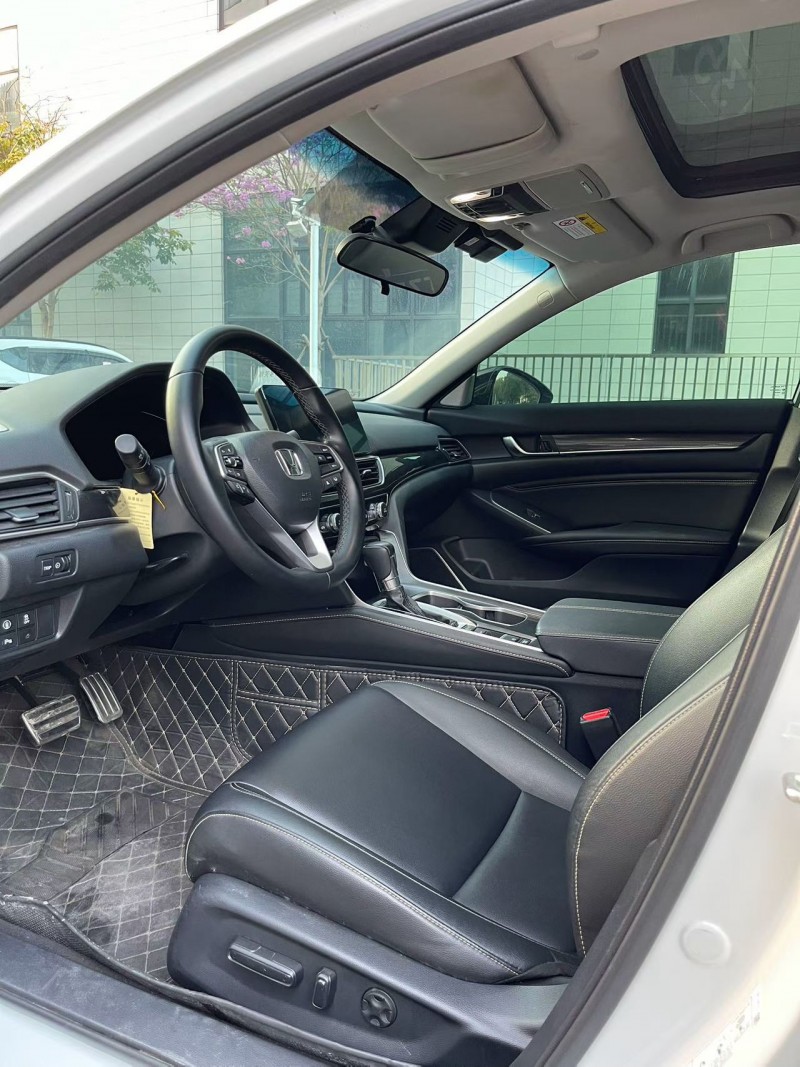 佛山23年本田雅阁4