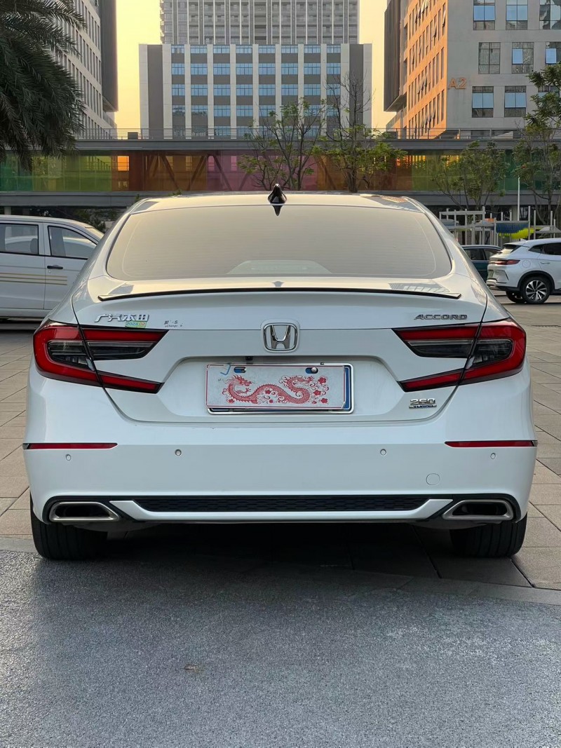 佛山23年本田雅阁9