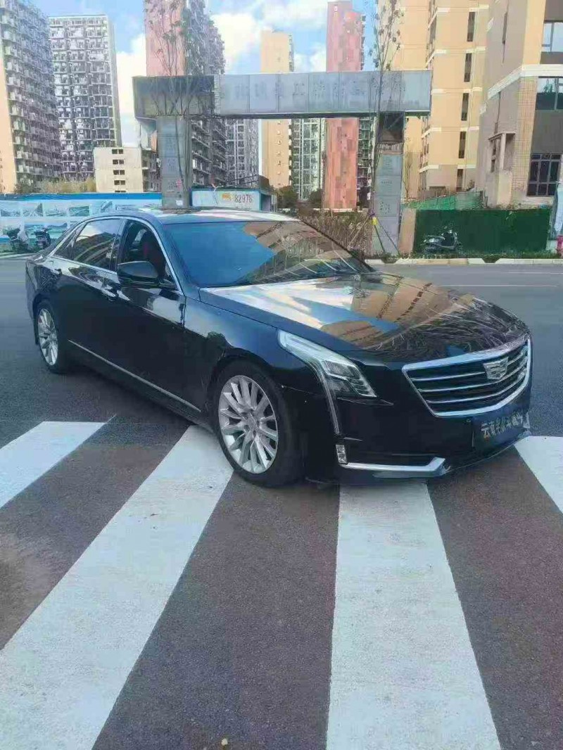 思茅18年凯迪拉克CT62