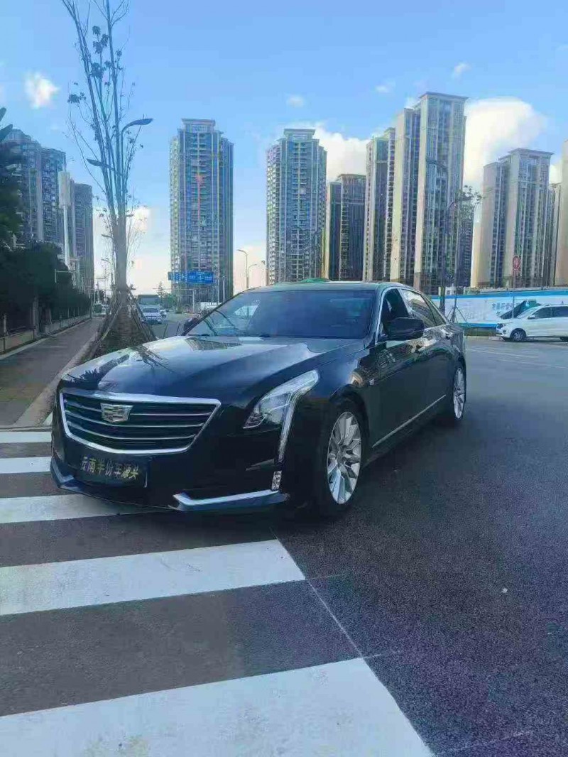 思茅18年凯迪拉克CT63