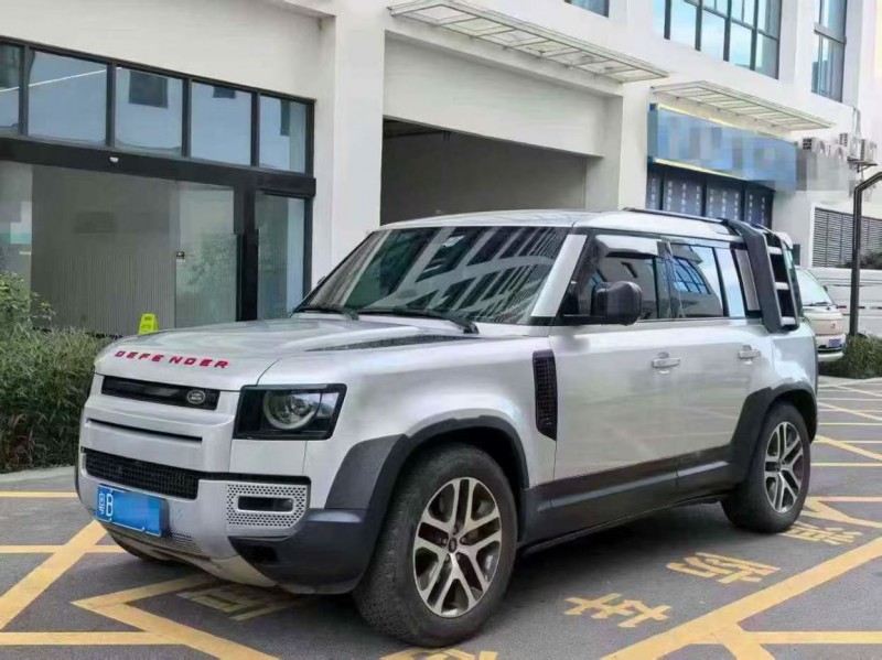 深圳23年路虎卫士9