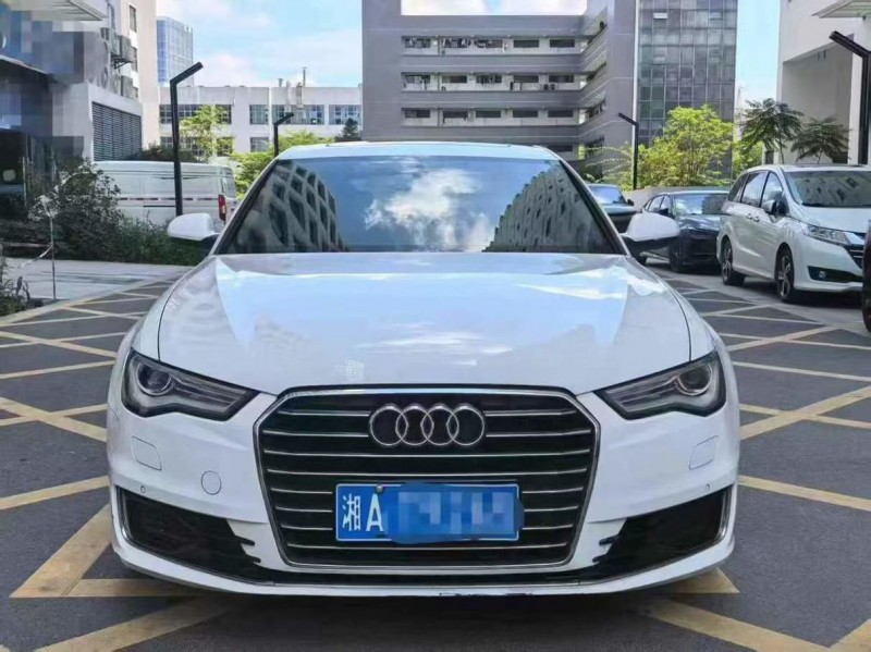 深圳16年奥迪A6L1