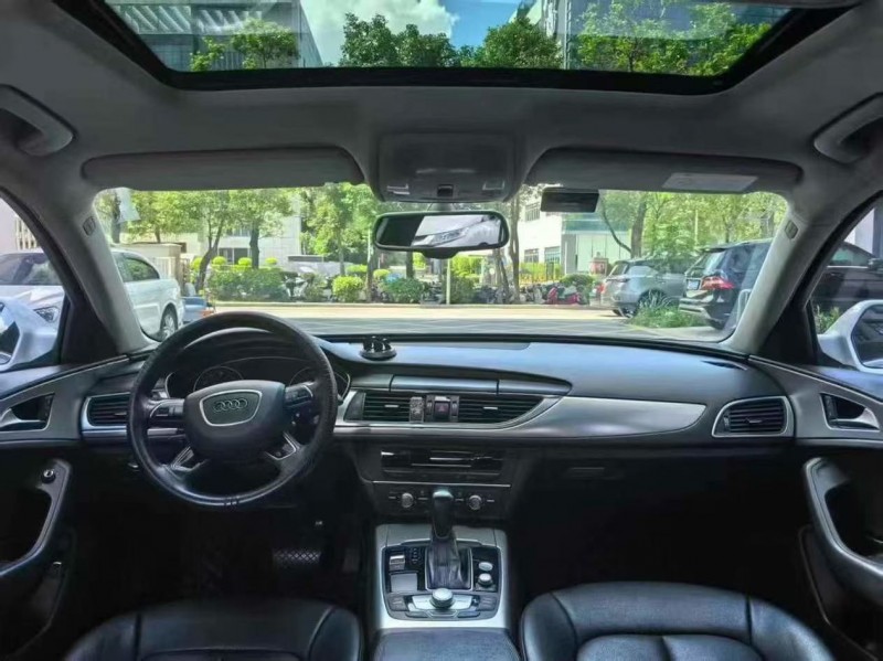 深圳16年奥迪A6L3