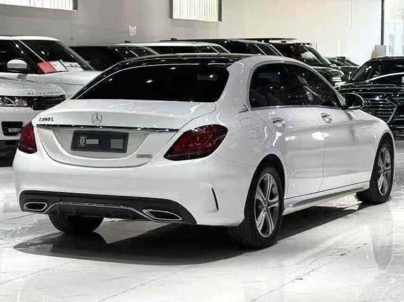 新余21年奔驰C8
